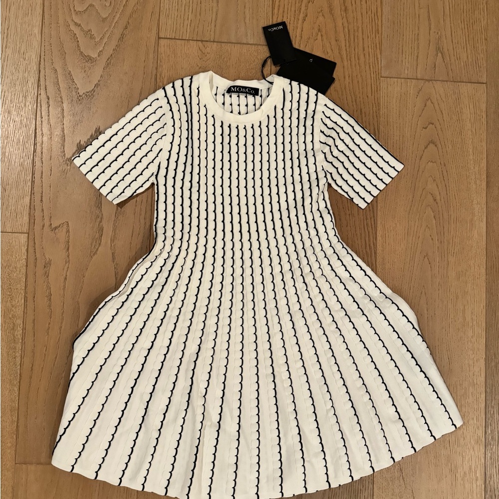 Knitted dress. Super cute!